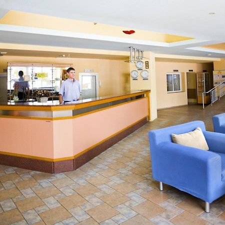Hotel Oasis 알베나 외부 사진