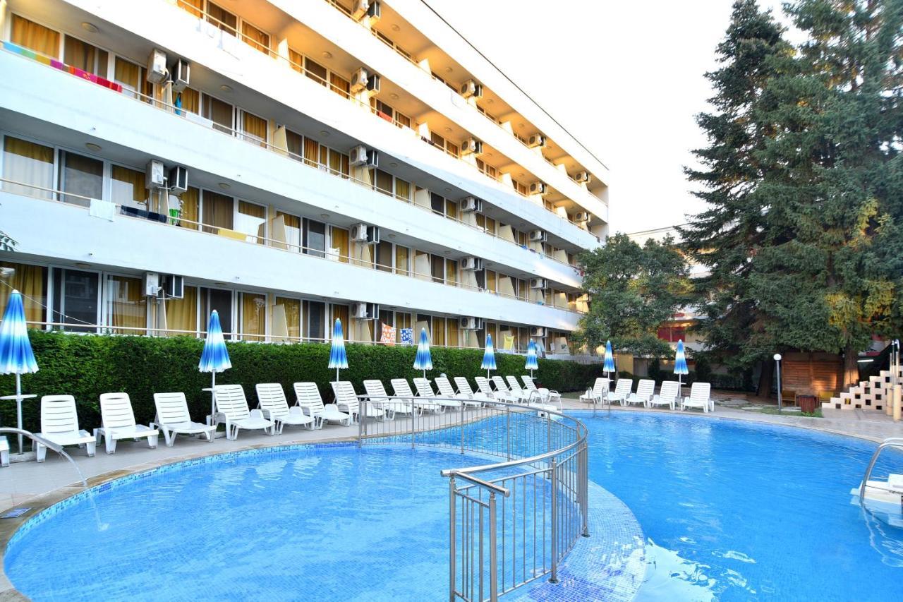 Hotel Oasis 알베나 외부 사진