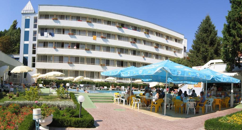 Hotel Oasis 알베나 외부 사진